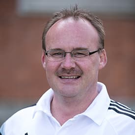 Artur, Fahrlehrer bei der Schanzer Fahrschule